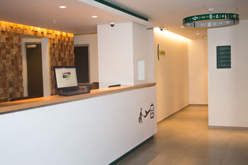City Express Junior By Marriott Puebla Finsa 7/60