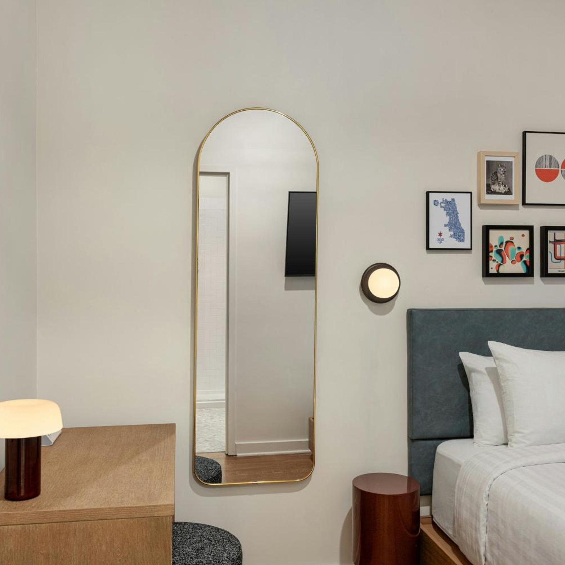 استوديو مريح بسرير كوين بدون إطلالة لذوي الإعاقة، Found Hotel Chicago River North 3/5
