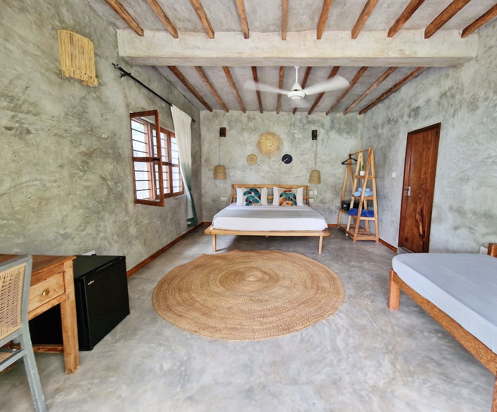 Aya Beach Bungalows 15/50