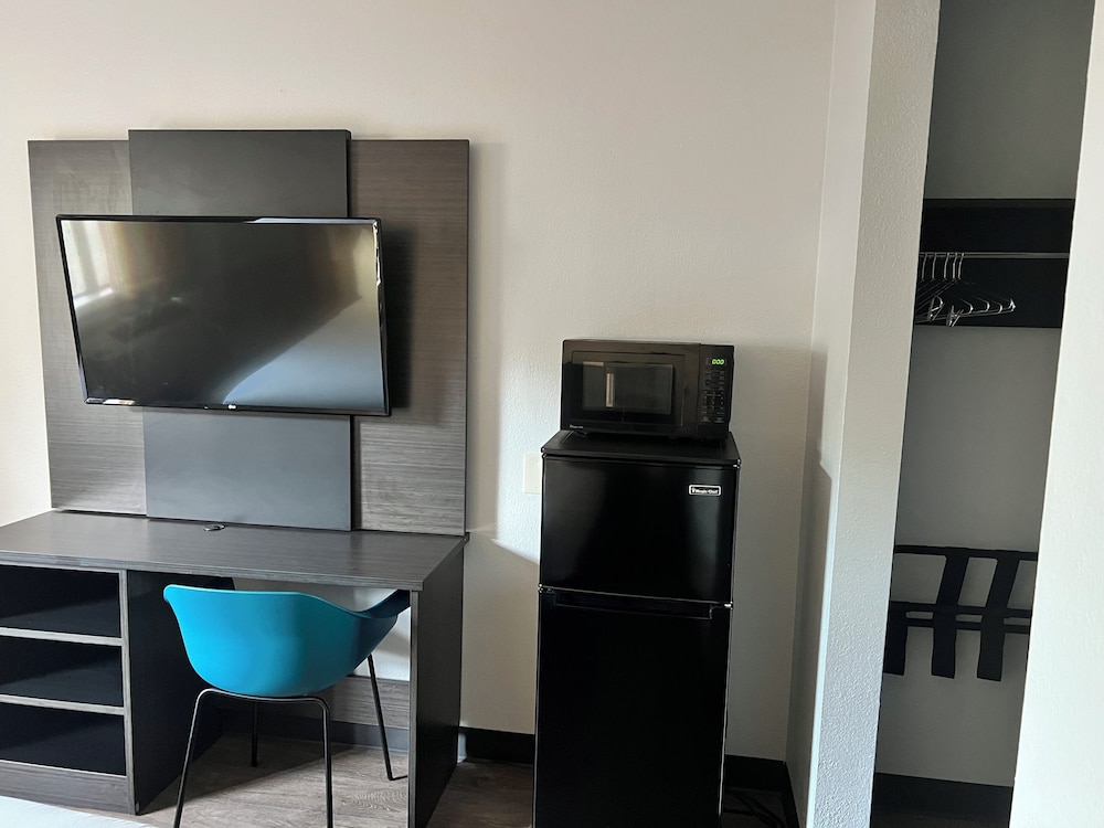 Motel6 Lakeland, FL 28/49