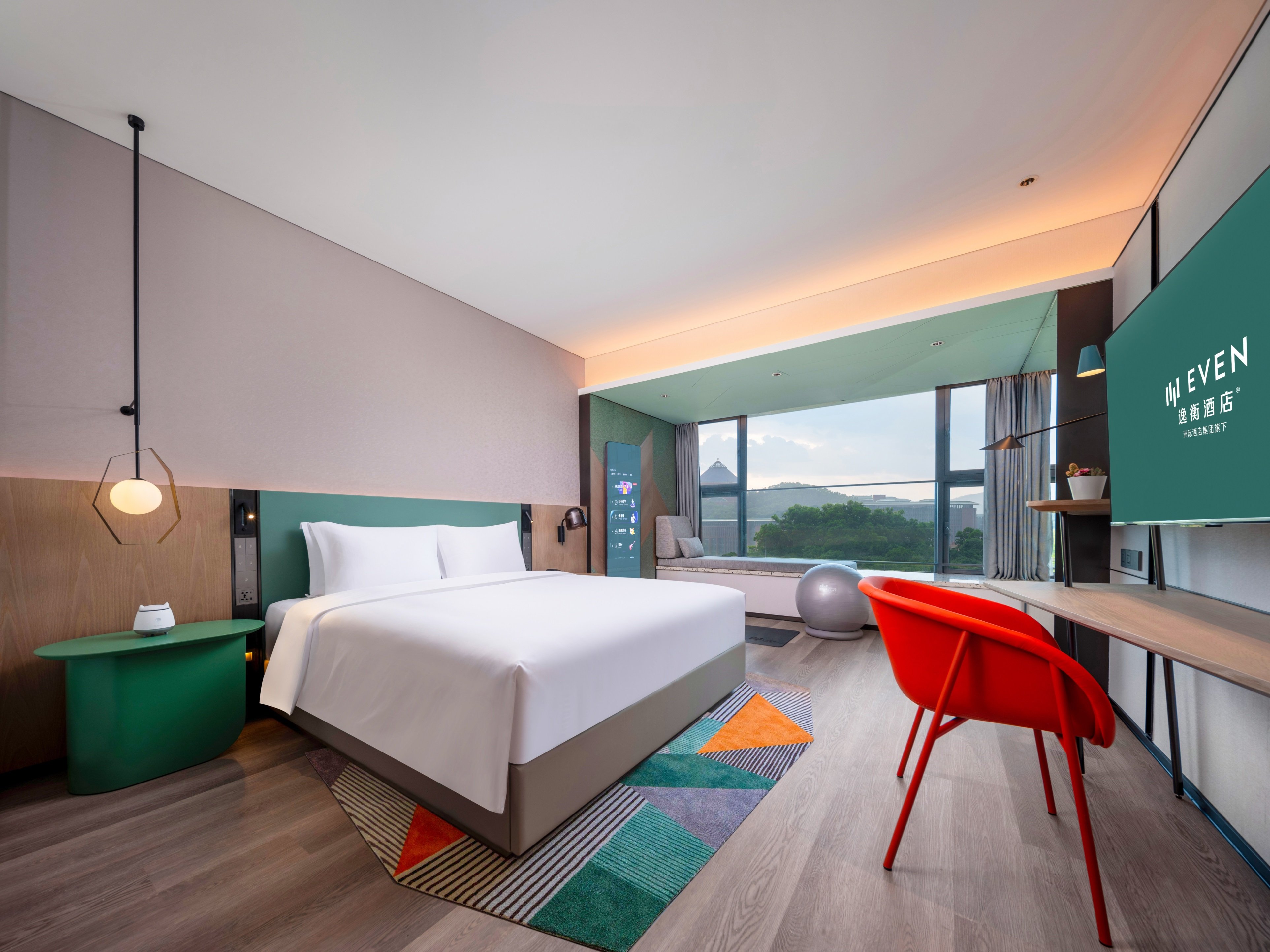 Smart, Standard, King Bed