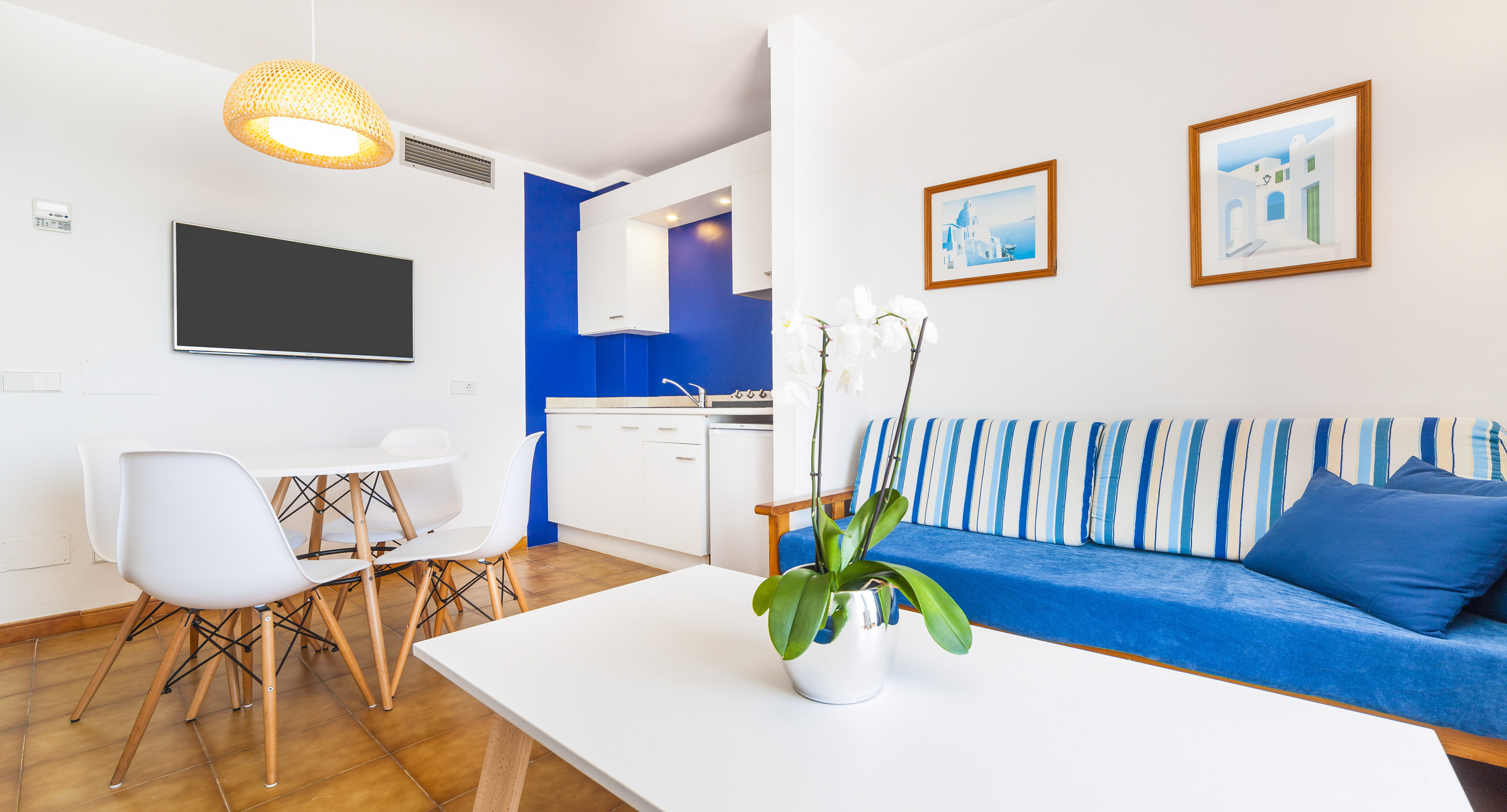 GLOBALES APARTAMENTOS CALA VIÑAS 7/20