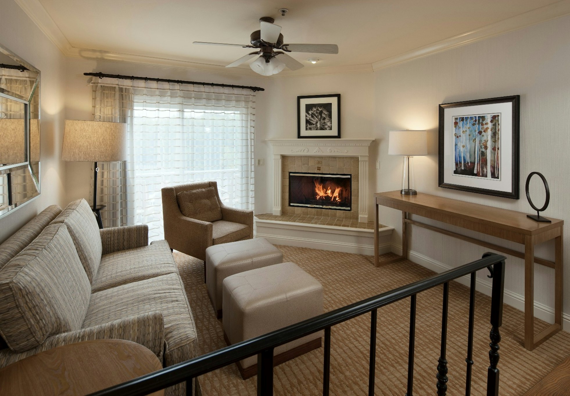 suite, 2 queen beds, partial view