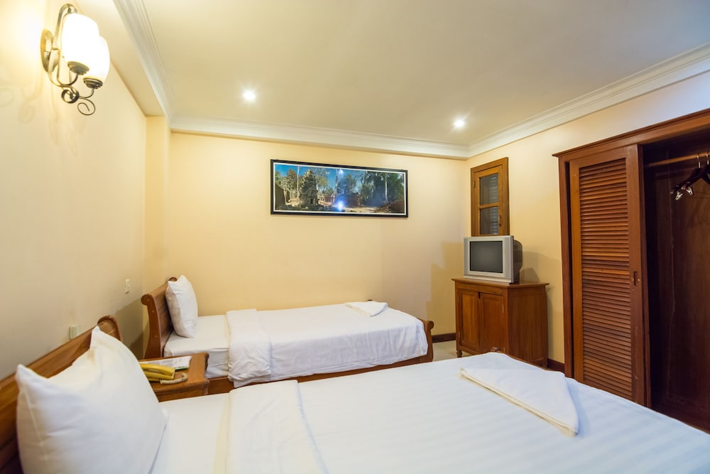 Neth Socheata Hotel 25/75