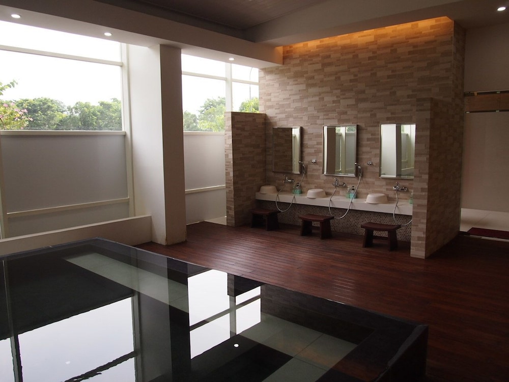 Treepark Serviced Apartment Karawang 32/50