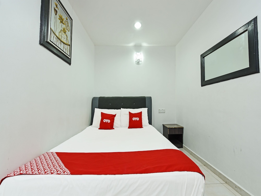 Hotel O Gemilang 12/25