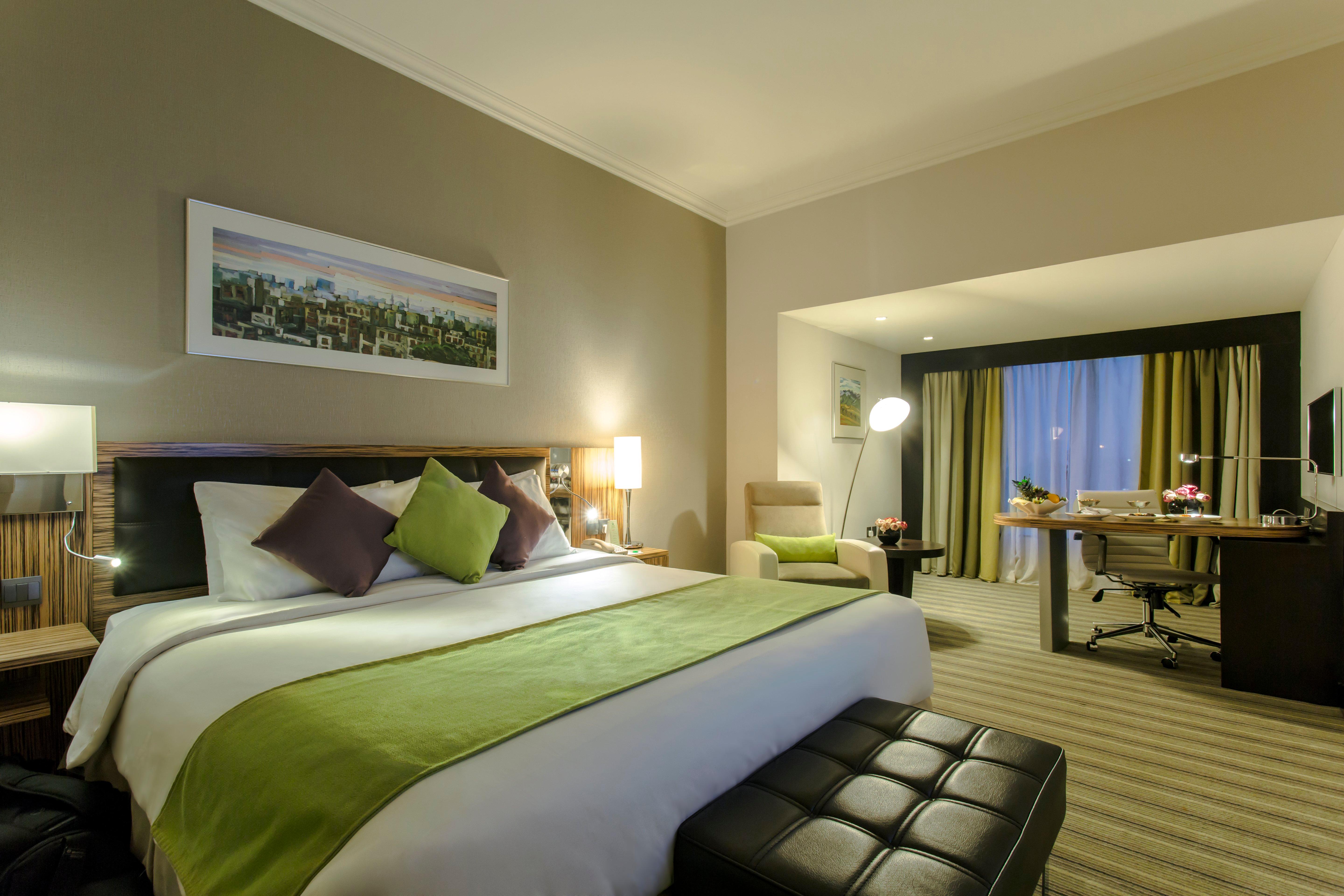 Holiday Inn Jeddah Al Salam 5/50