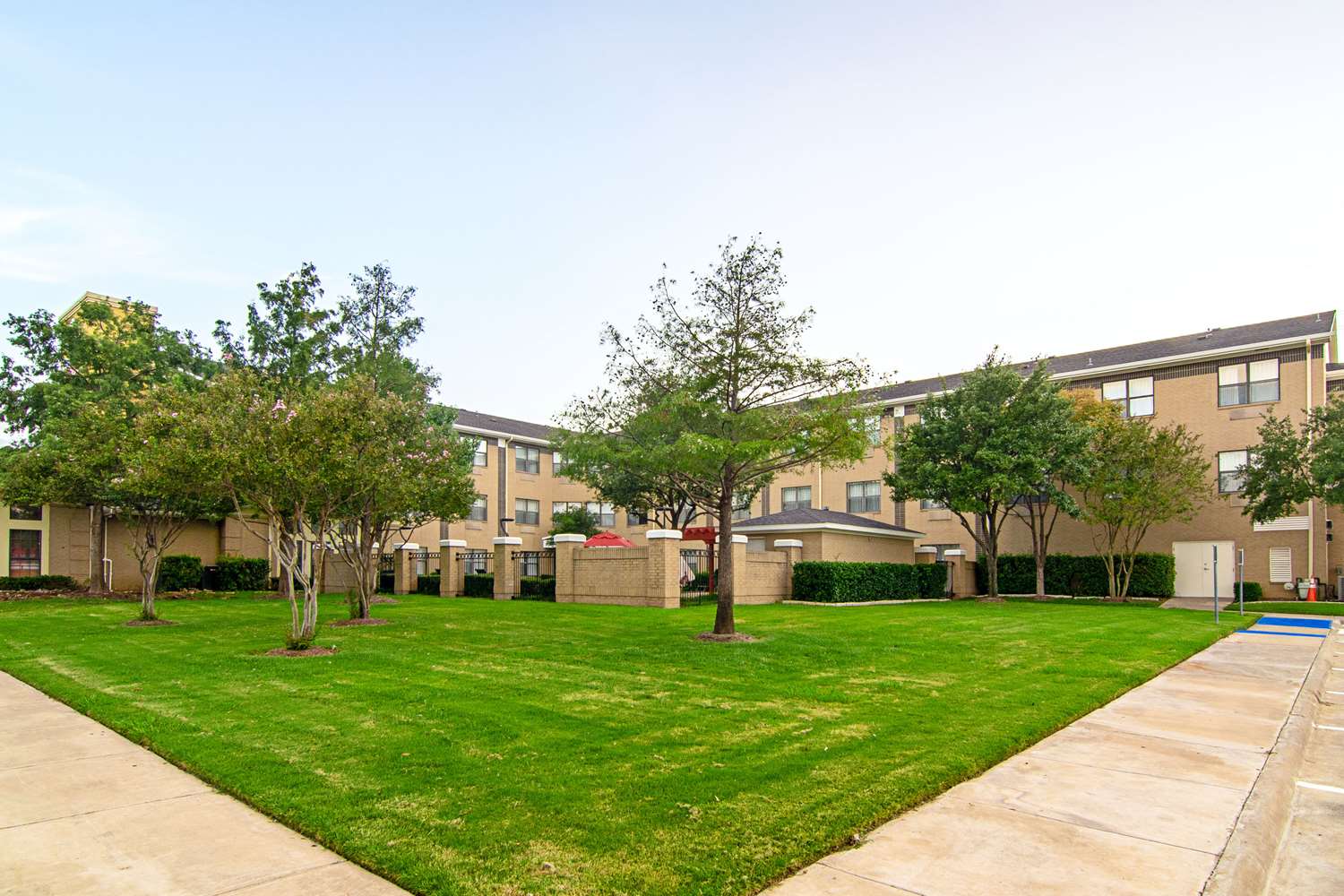 Comfort Suites NW Dallas Near Love Field 44/49