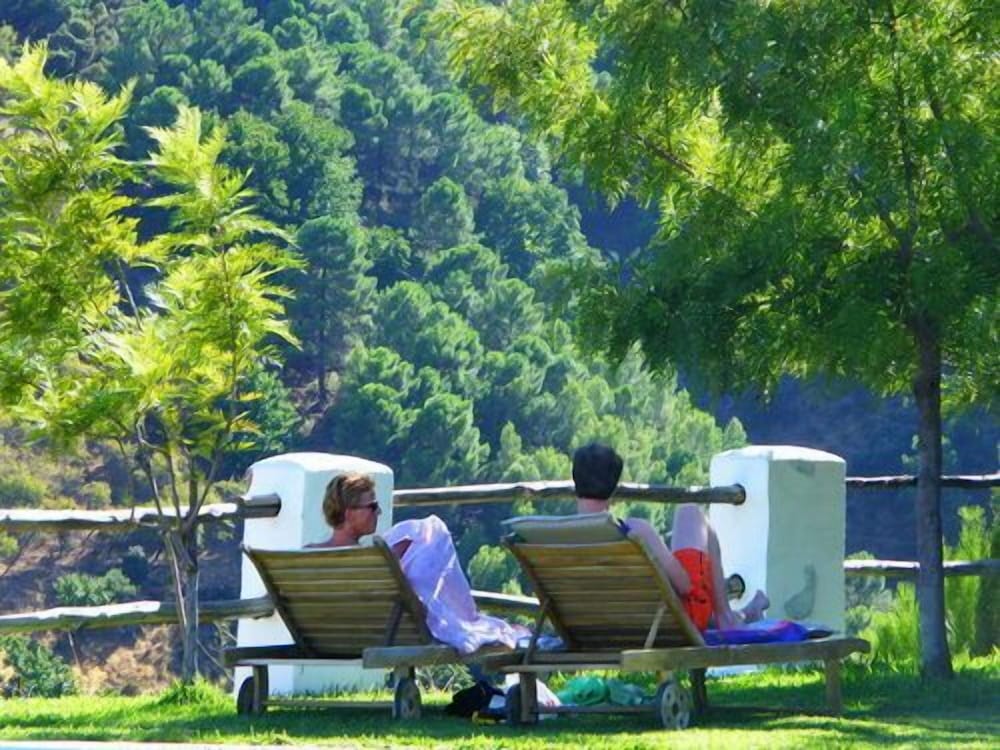 Hotel Cerro de Hijar 25/32
