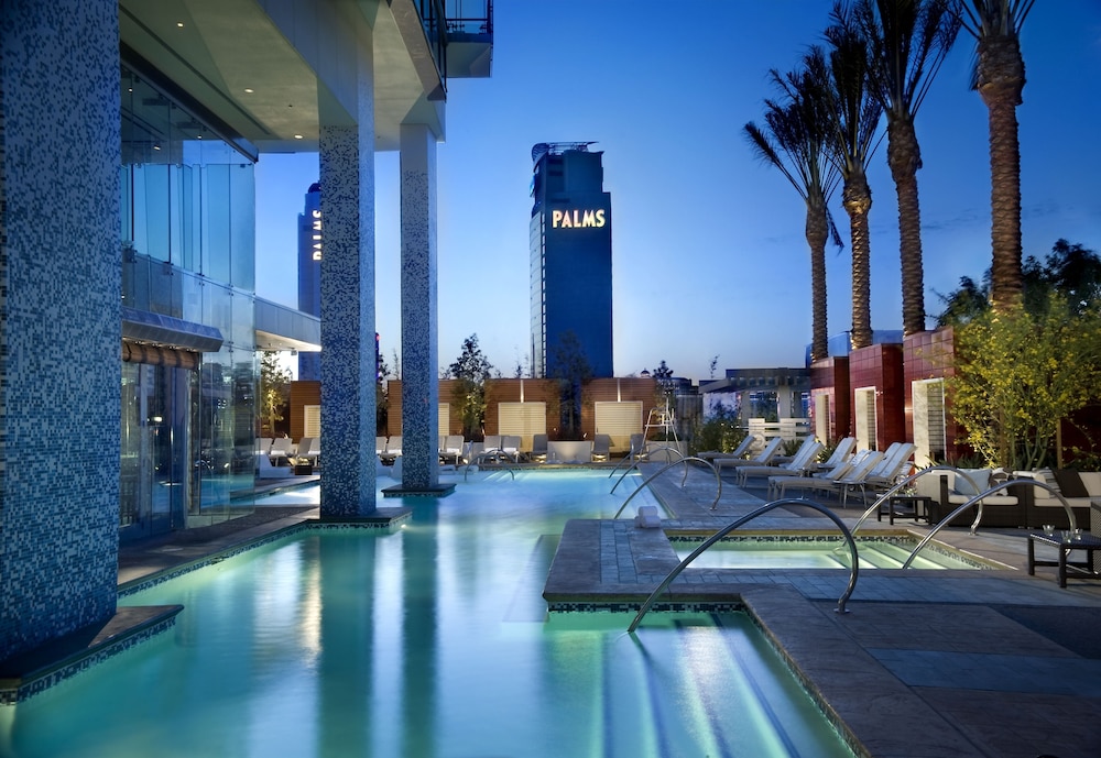 Palms Place Hotel and Spa photo4