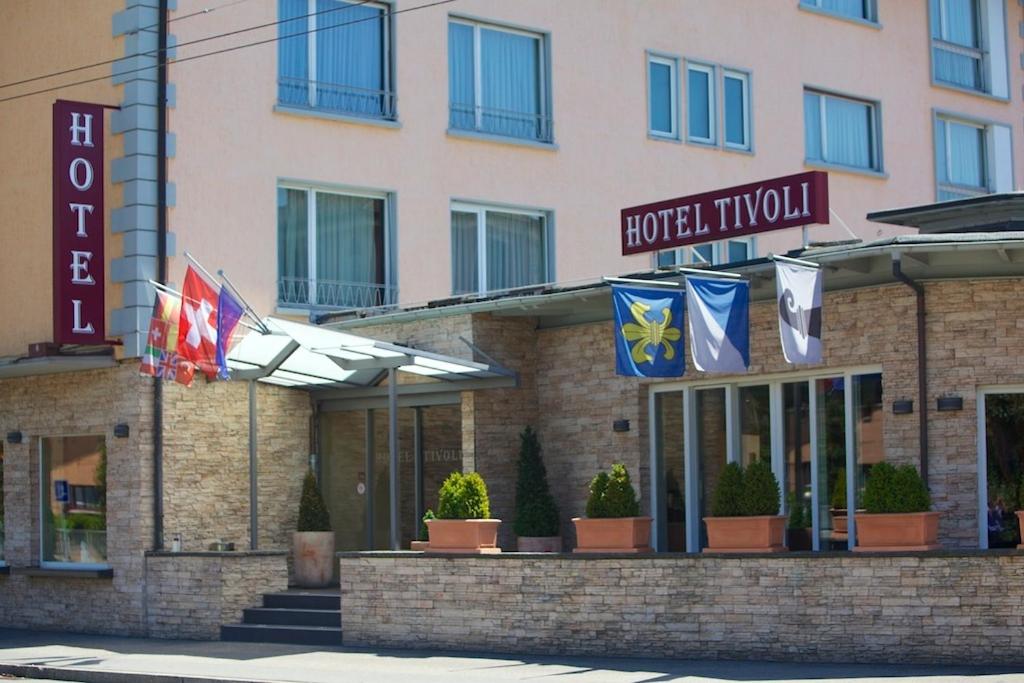 Tivoli 1/37
