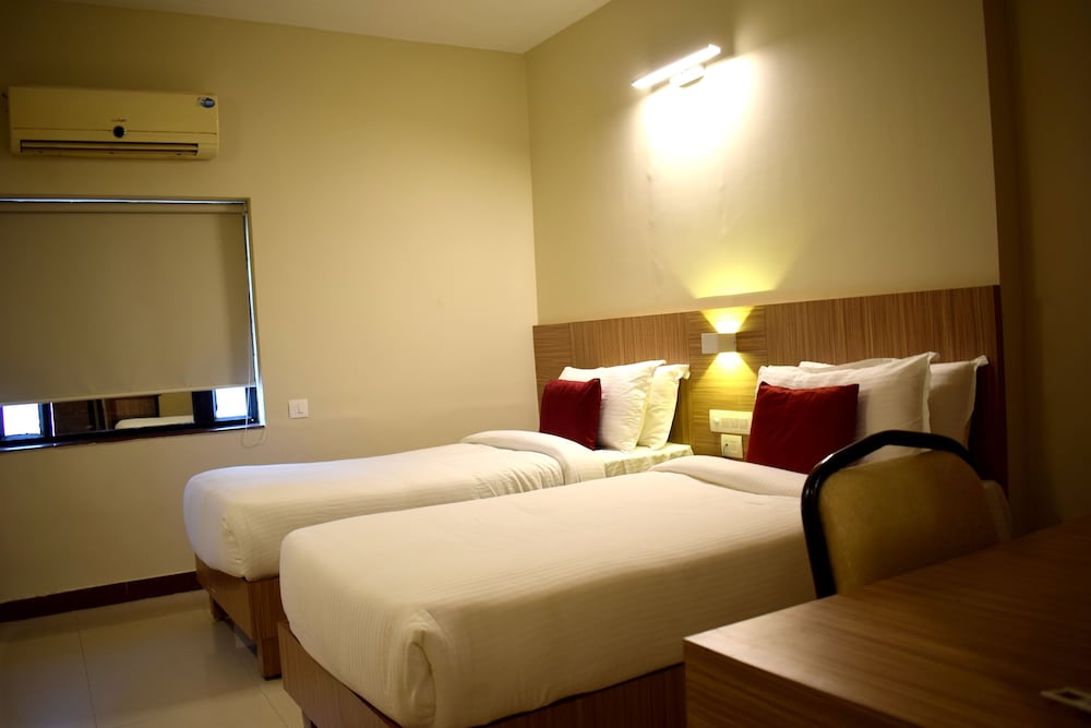 SRTC Hotel Aspire 11/28