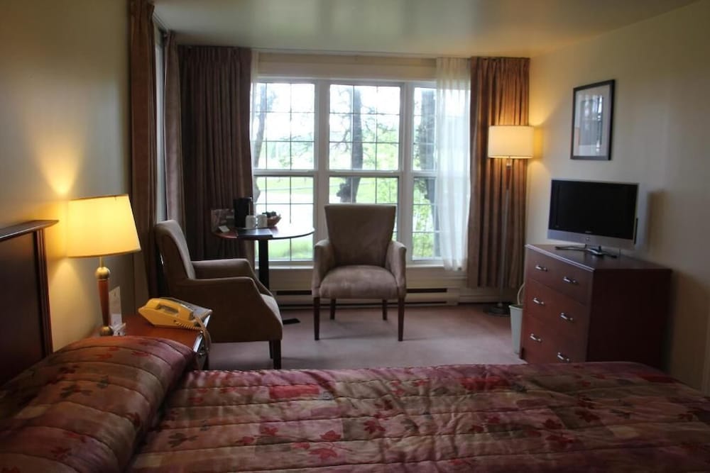 Inverary Resort 46/68
