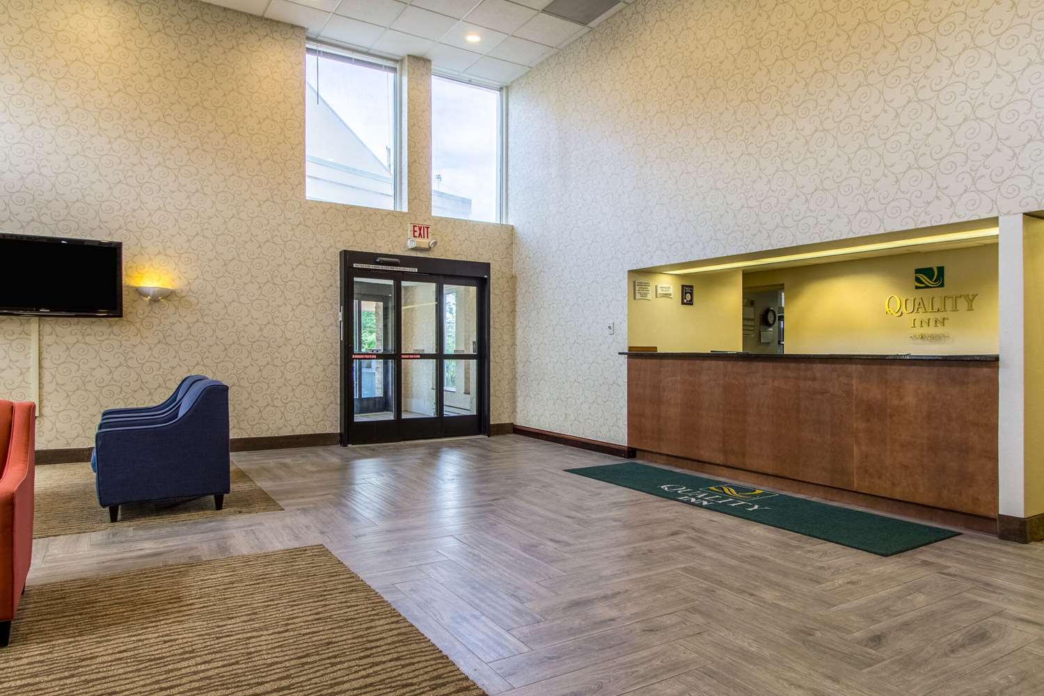 OYO Greenridge Hotel 8/30