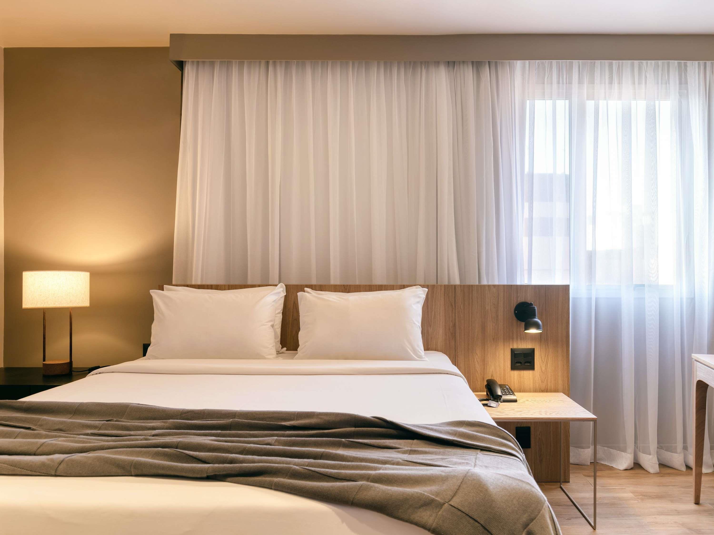 PREMIUM, DOUBLE BED