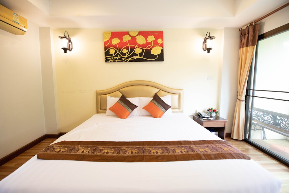 Luck Swan Resort Spa Chiang Rai 12/62