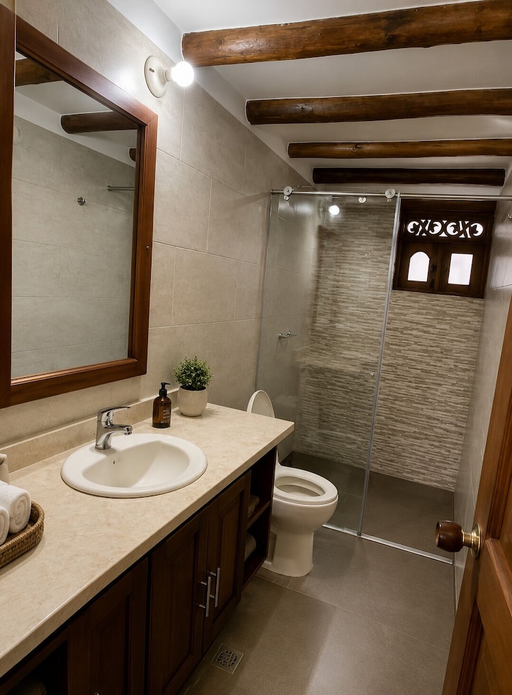 Hotel Boutique Cenit 46/49