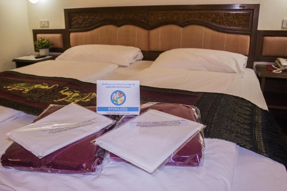 ピープル プレイス ホテル(PEOPLE PLACE HOTEL 1ST BUILDING) 写真2