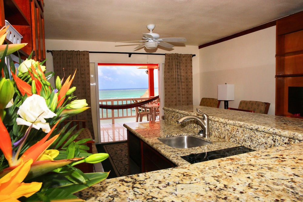 Mayan Princess Hotel 34/50