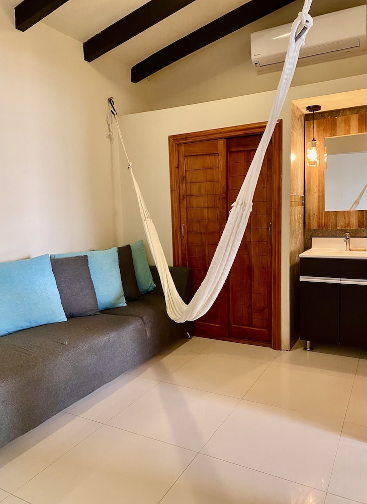Vista Las Olas Surf Resort 22/30
