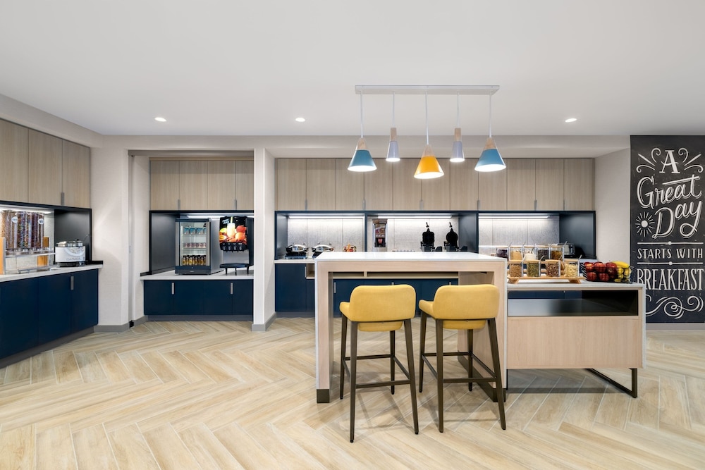 Towneplace Suites By Marriott Geneva 28/40