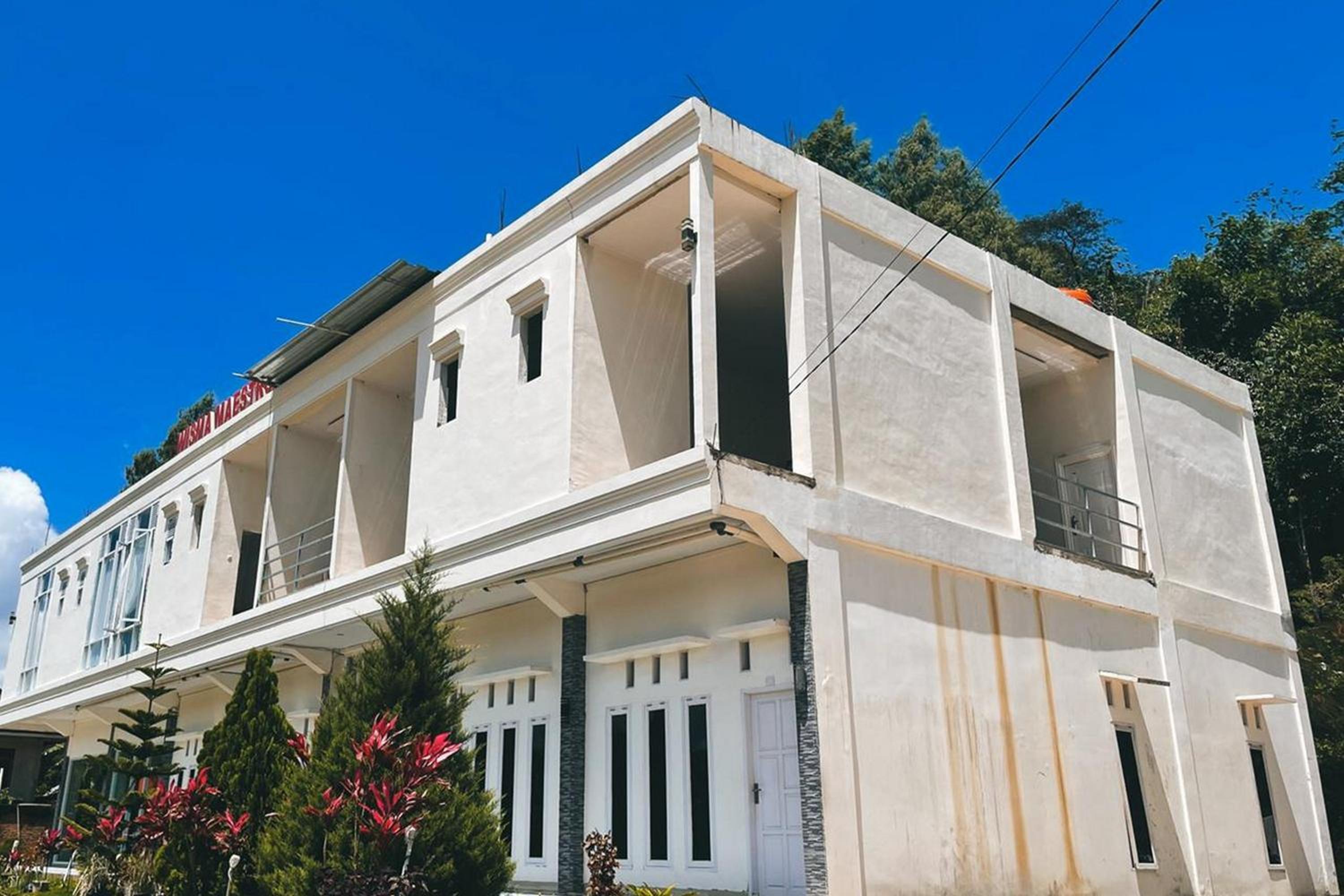 Wisma Maestro Toraja 4/38