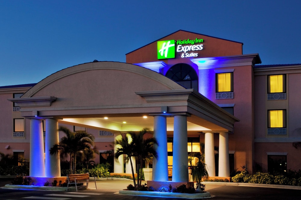 Holiday Inn Express Hotel Suites Lake Okeechobee 2/54