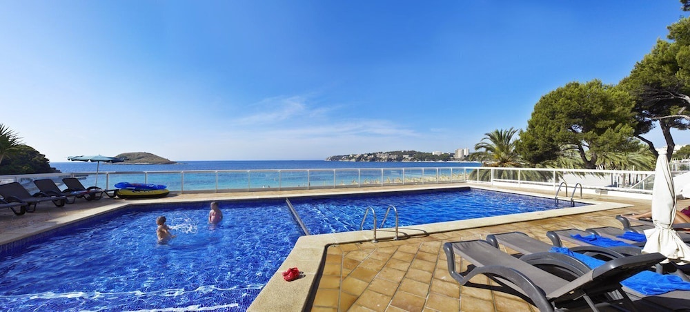 Flamboyan Caribe Hotel & Spa 3/42