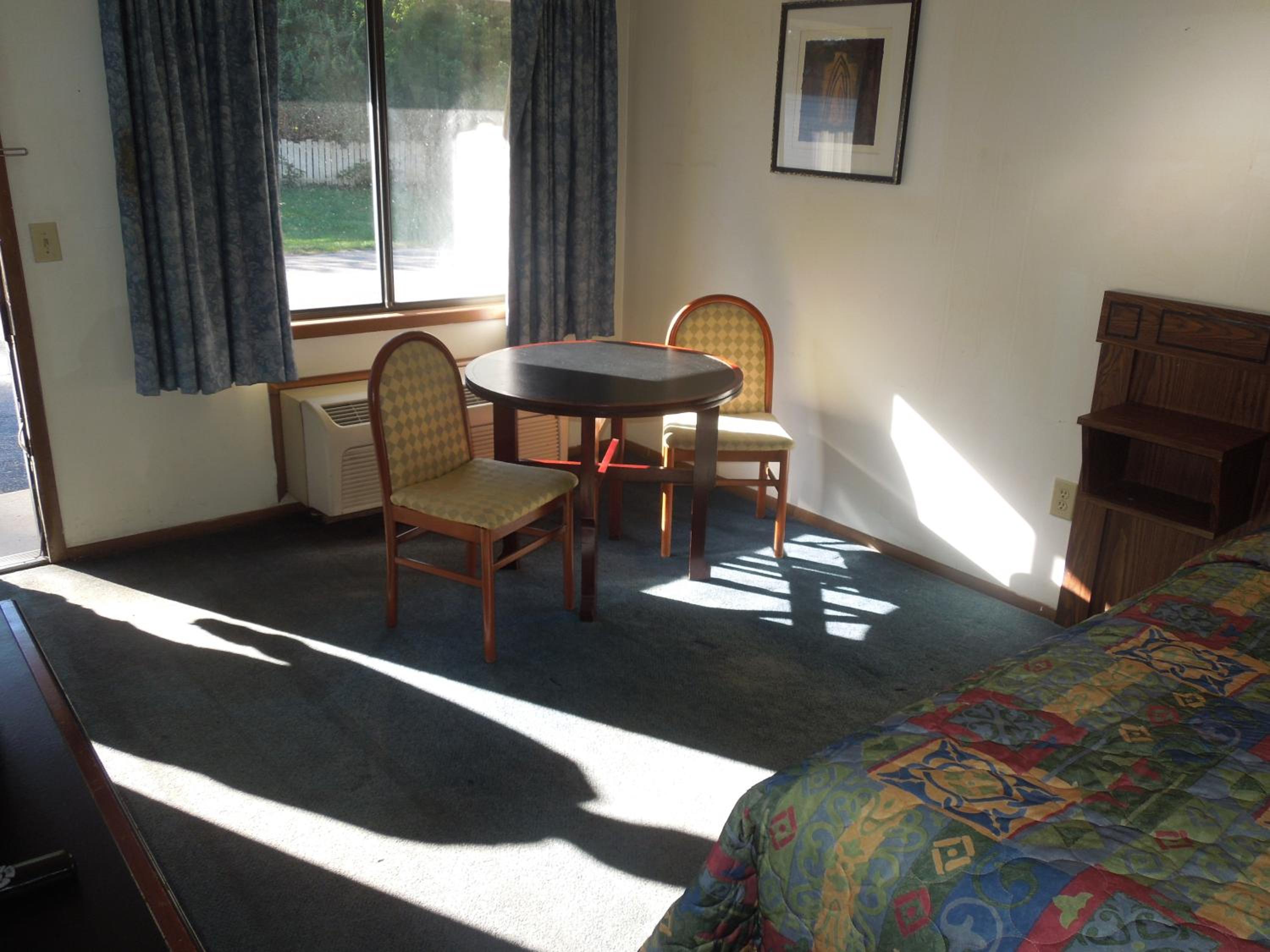 Xenia Country Inn 23/40