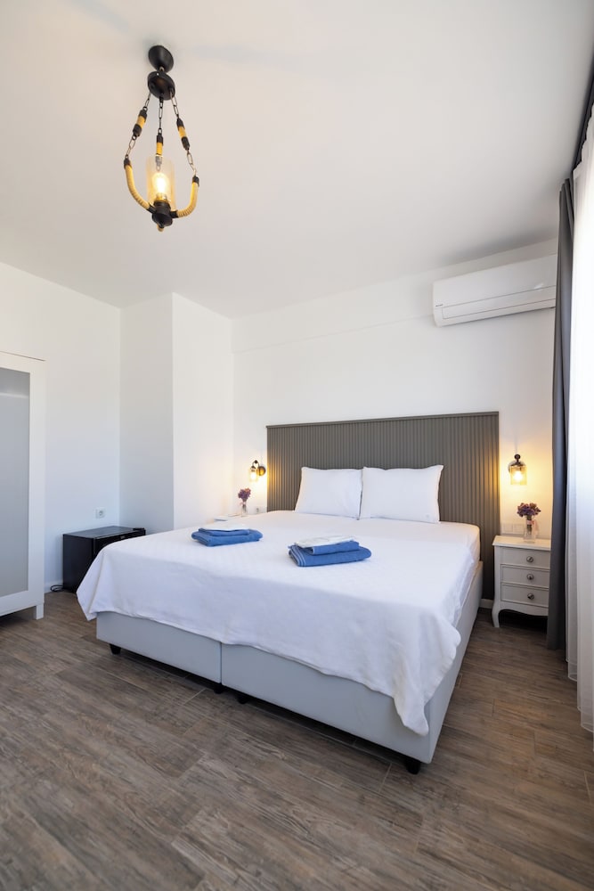 STANDARD, DOUBLE BED