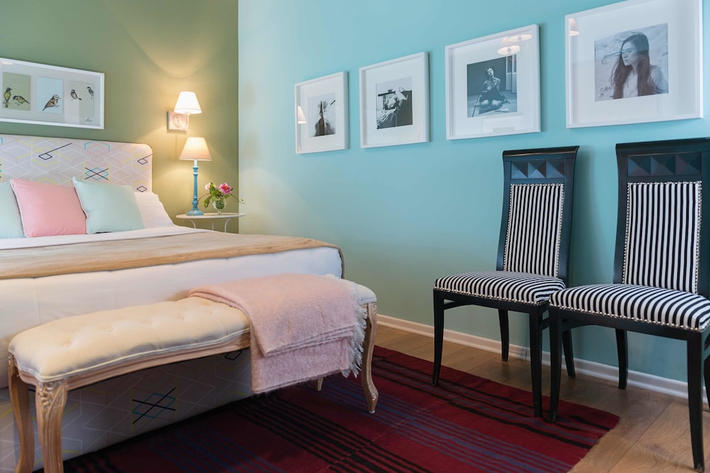 Areela Boutique Hotel 32/67