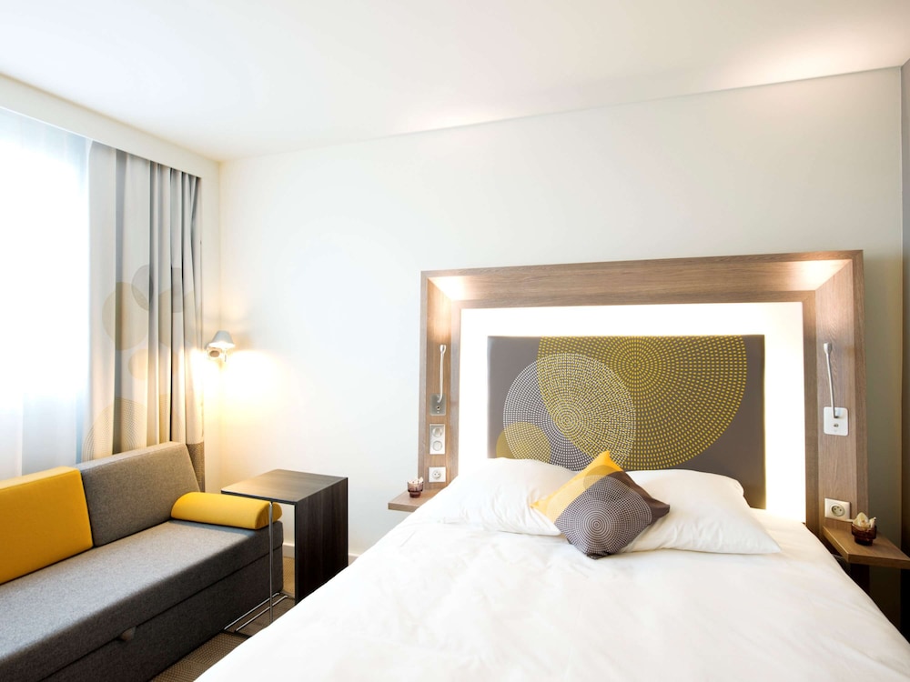 NOVOTEL LODZ CENTRUM 16/77