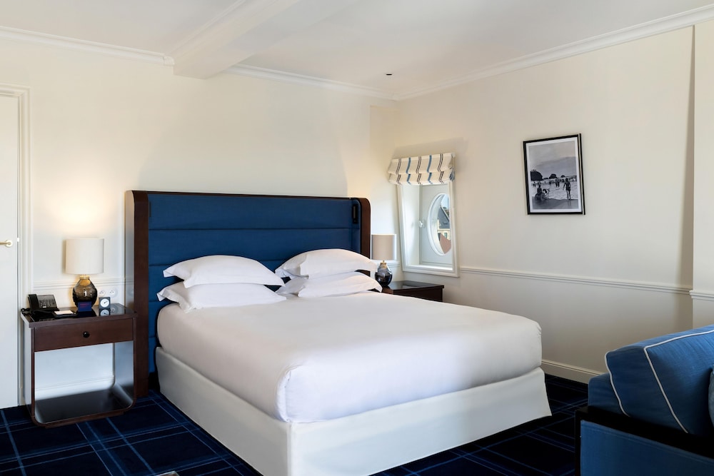 Collection, Junior Suite, King Bed