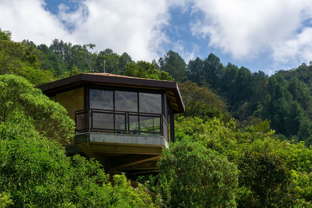 Cannua Lodge 2/50