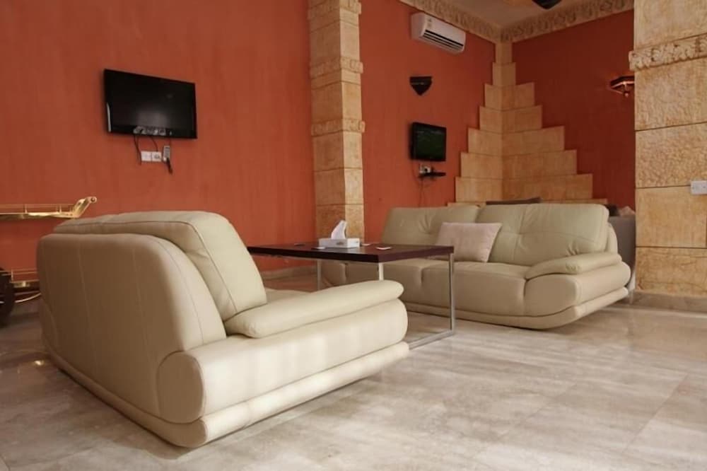 Raoum Inn Shaqra 40/50