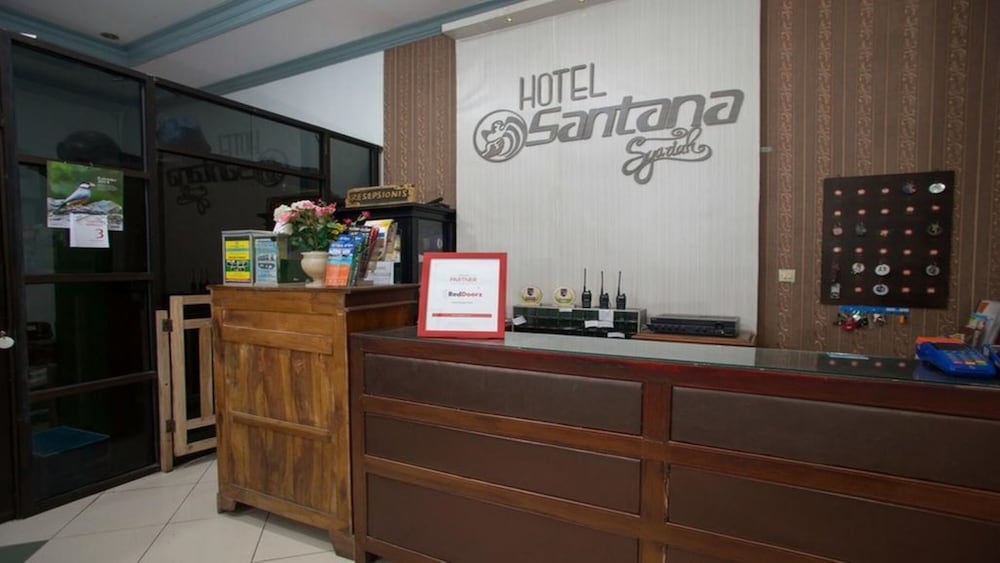 Hotel Santana Syariah by ZUZU 2/17