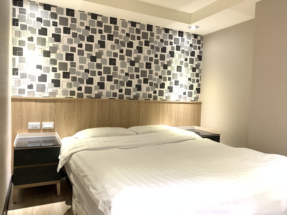Jinhwa Hotel 35/47
