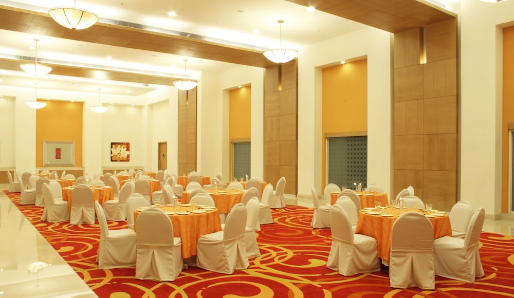 Lemon Tree Hotel Electronics City Bengaluru 56/61