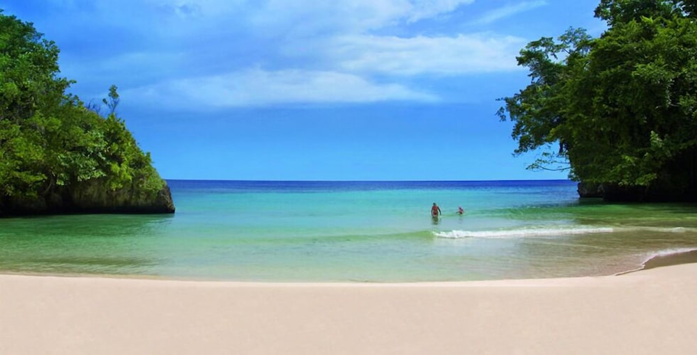 Frenchmans Cove 39/72