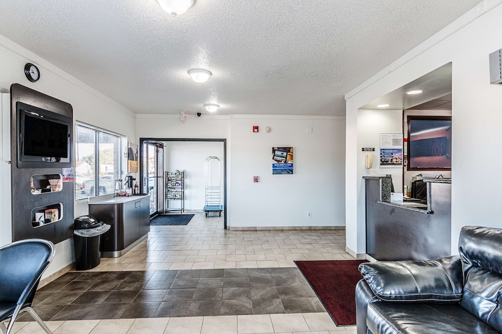 Motel6 Wisconsin Rapids Wi 39/54