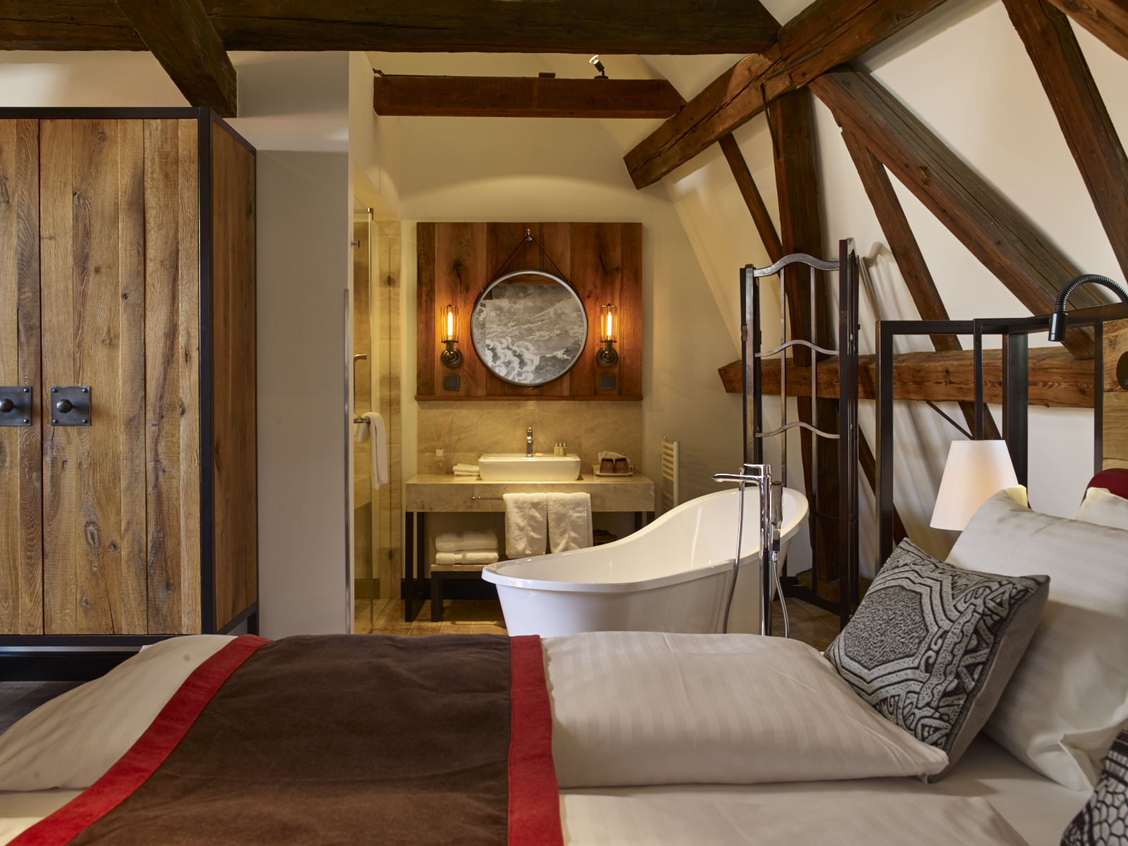 Atelier, Garden, Suite، Pest-Buda Design Hotel By Zsidai Hotels 2/3