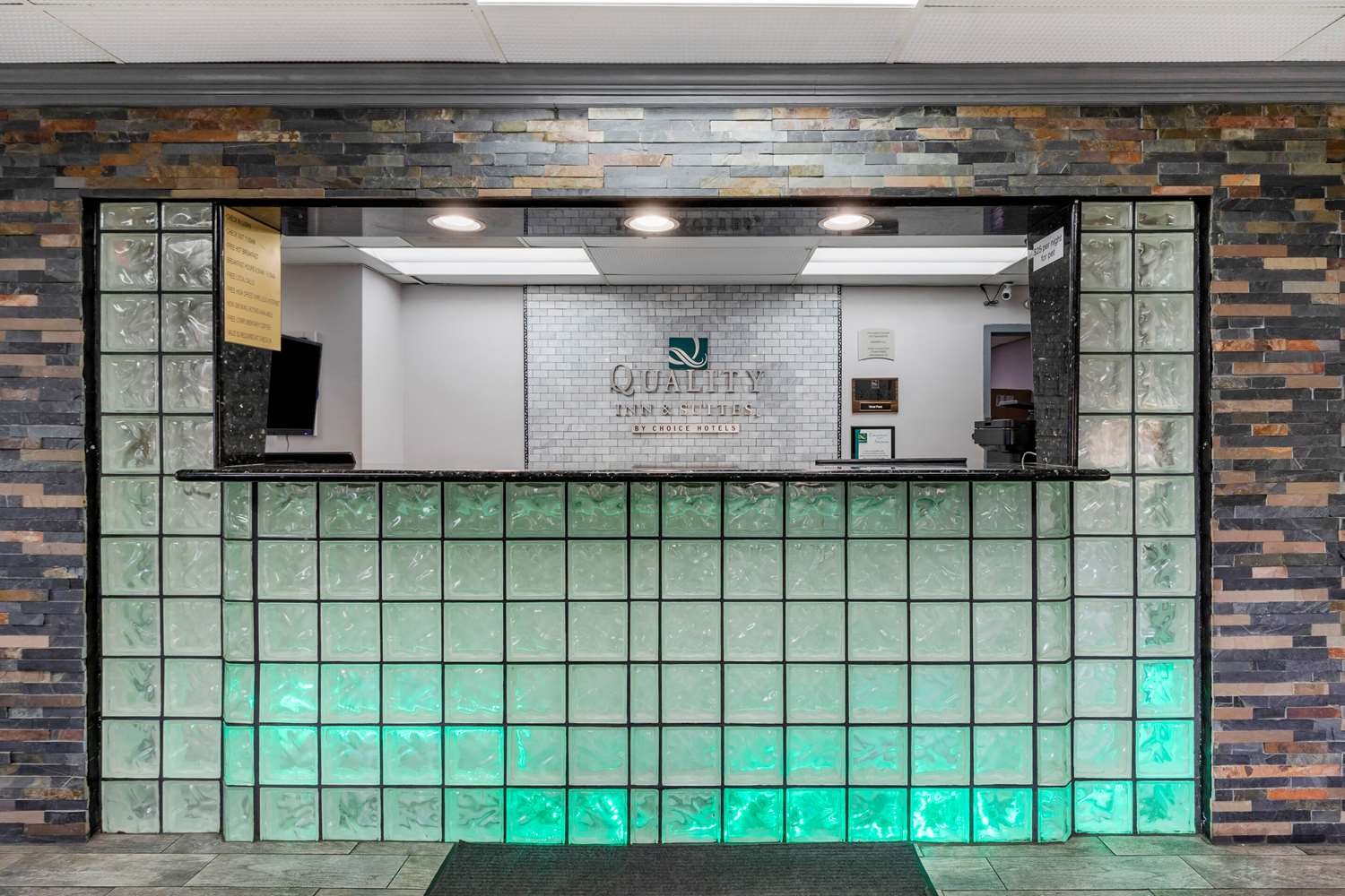 Quality Inn and Suites Ft Jackson Maingate 3/35