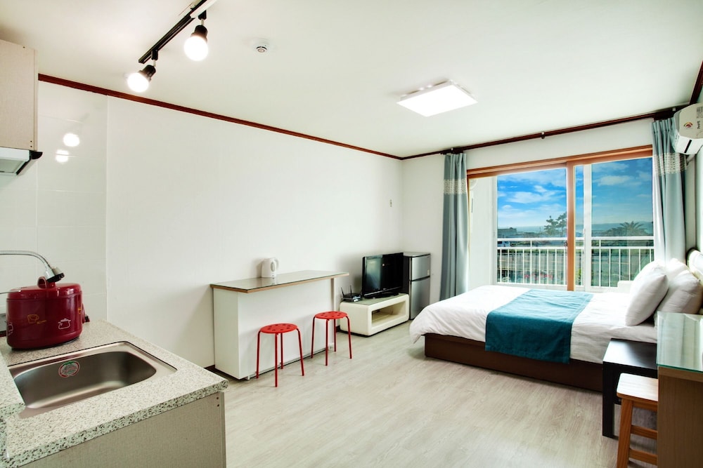 Jeju Le Mabin Pension 33/50