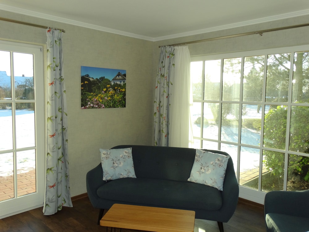 Landhotel Kastanienallee Putbus 27/50