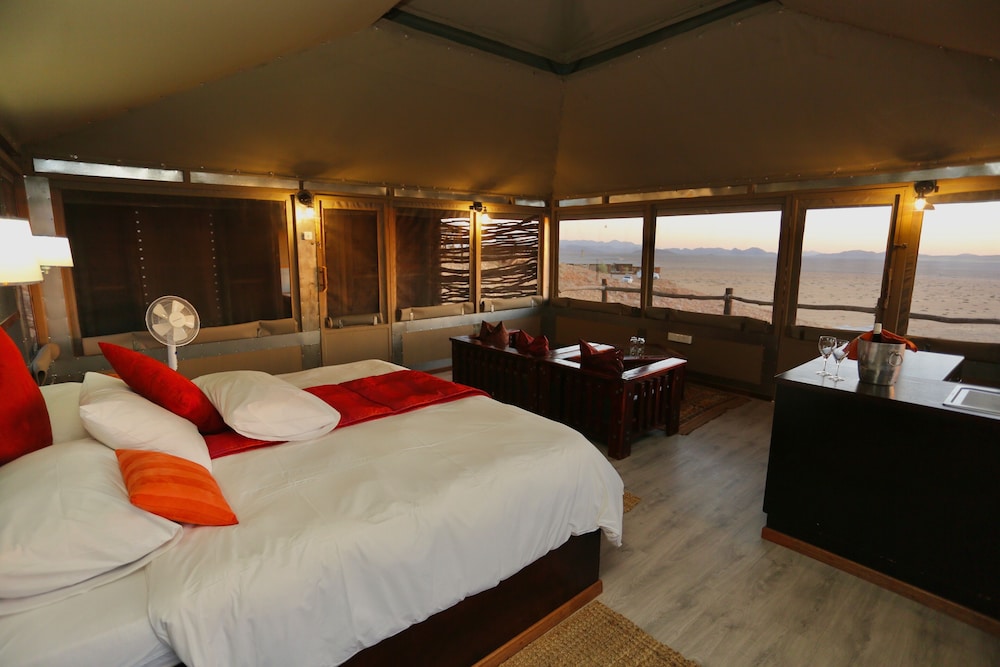 Moon Mountain Lodge 11/57