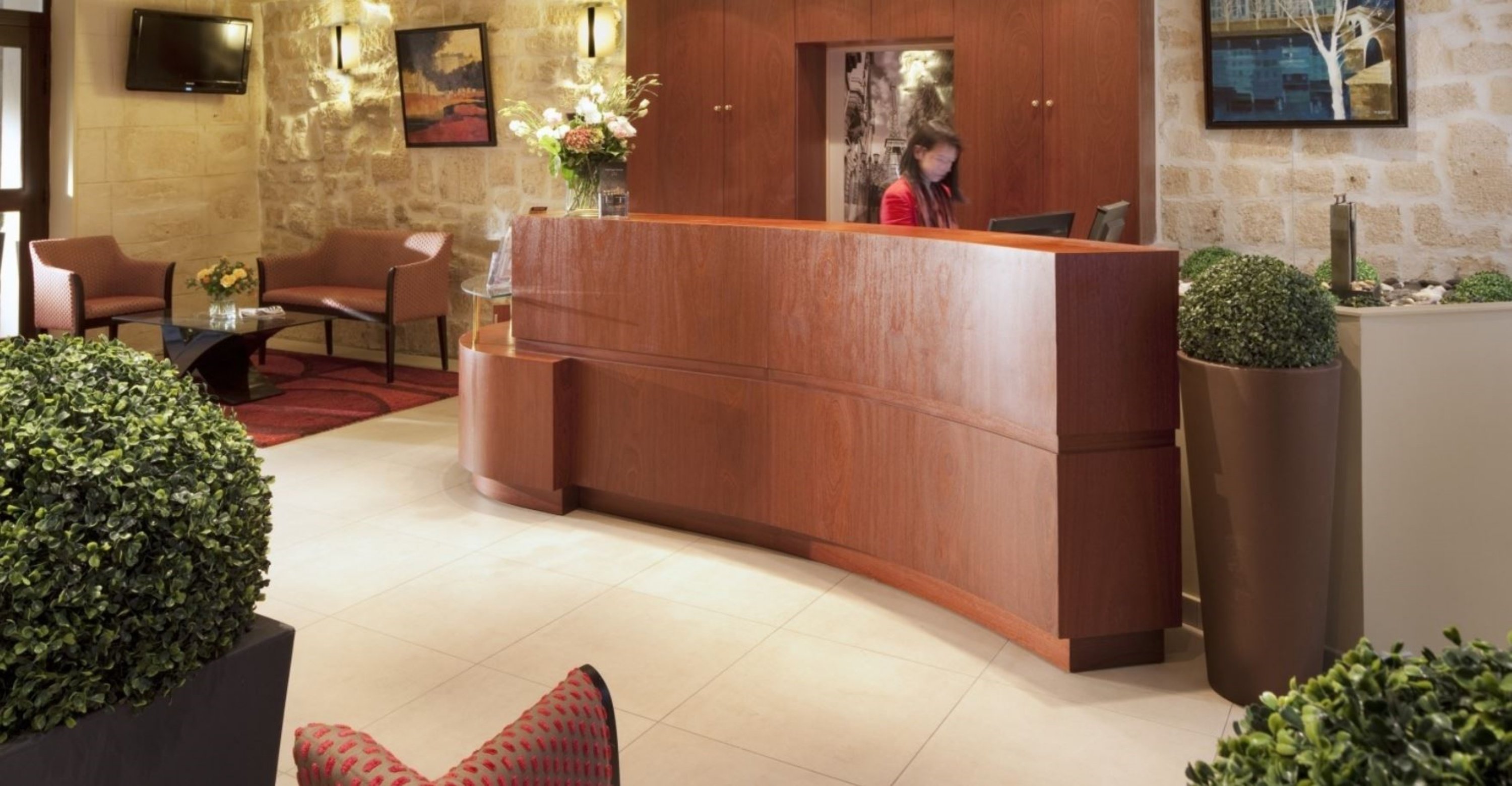Hotel Saint Honore 2/35