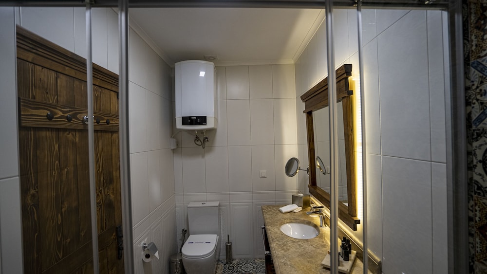 Sizmahan Hotel 15/64