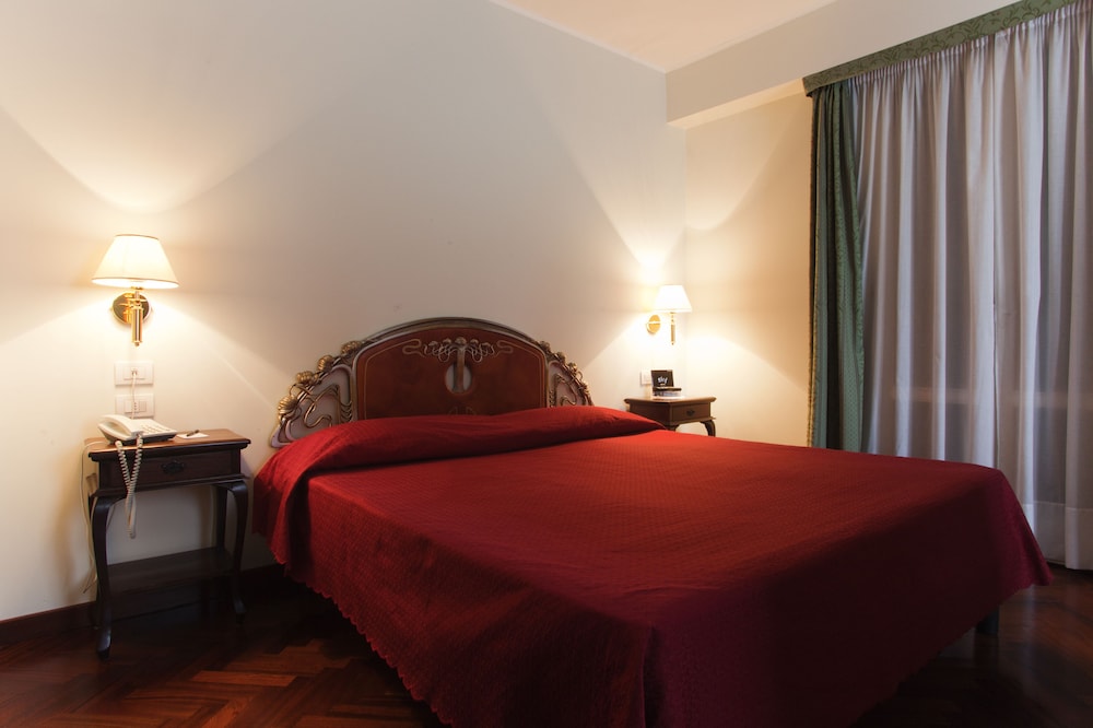 Hotel Villa Pigna 17/83