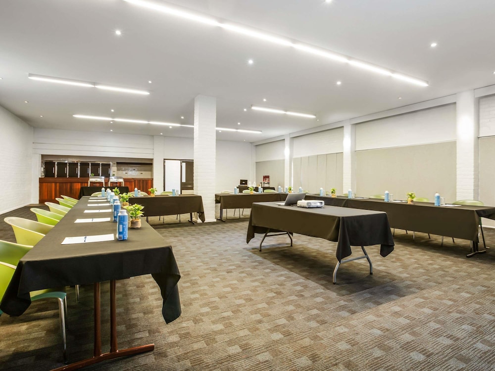 IBIS STYLES KARRATHA 40/65
