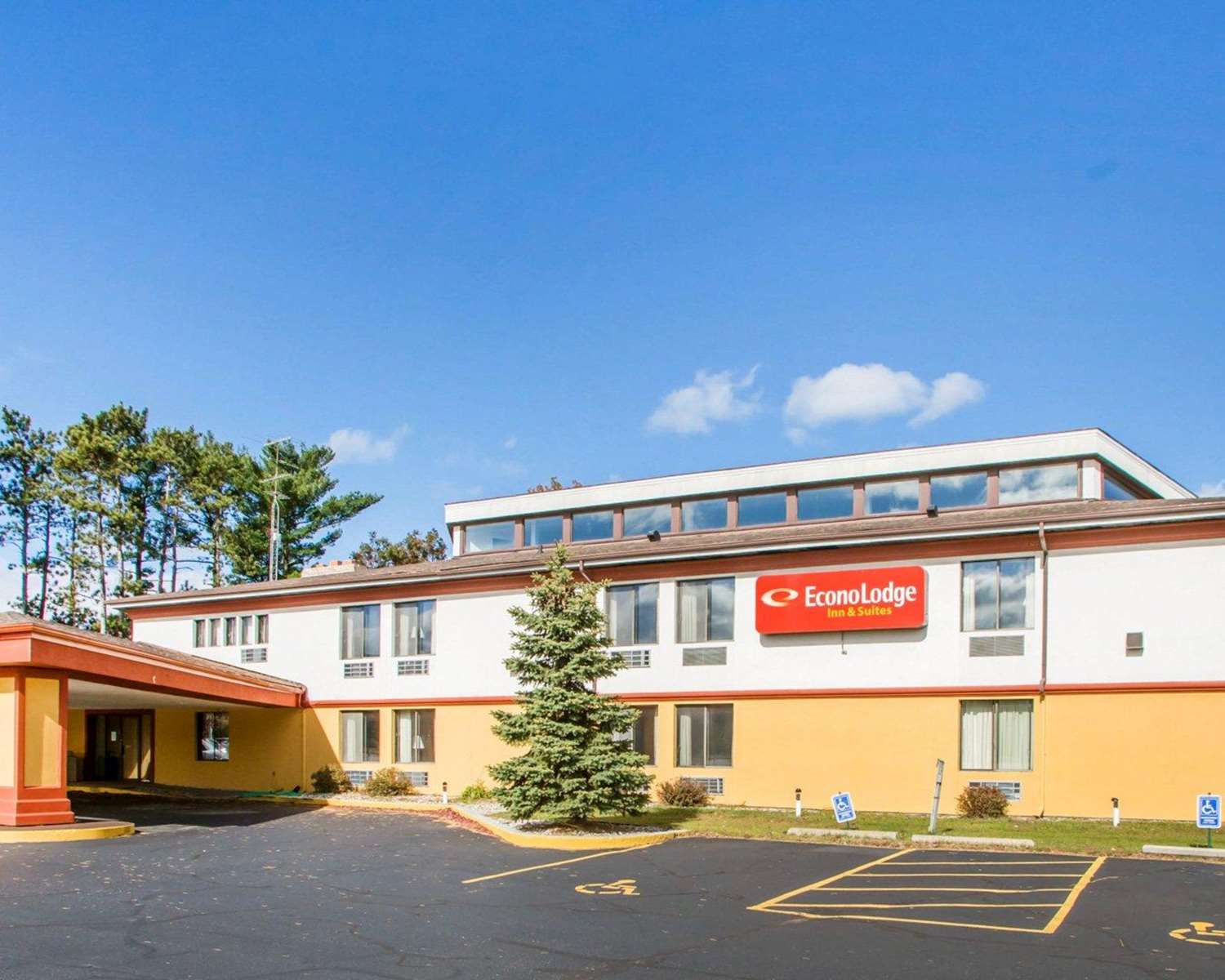 Ramada by Wyndham Stevens Point 36/36